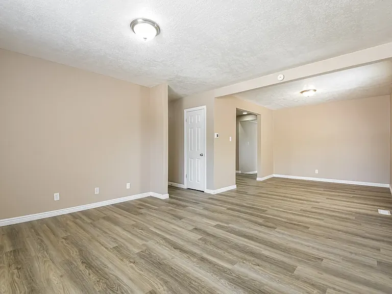 1880 Ruth Dr — Photo 1