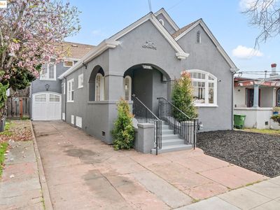 2300 Havenscourt Blvd, Oakland, CA, 94605
