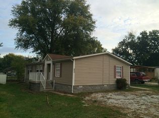 211 East Vine Street, Mitchell, IN 47446