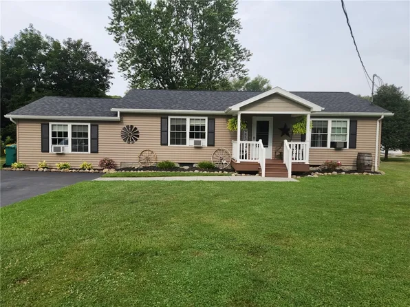 151 N Maple St, Warsaw, NY 14569