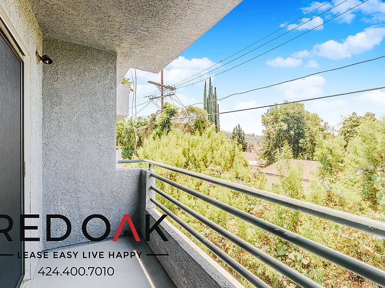 3540 Fletcher Dr #206 — Photo 3