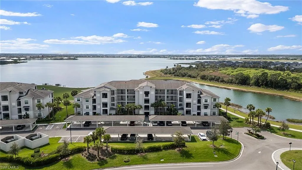 2 bed, 2.0 bath, 1198 sqft, $6,000 — Photo 1