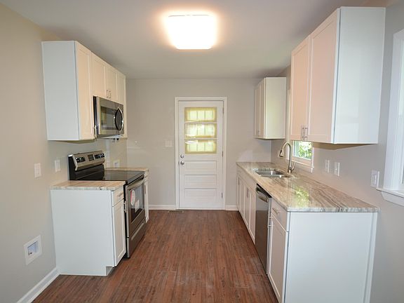2nd image of 1505 South St