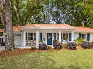 9 Camellia St, Hilton Head Island, SC 29928