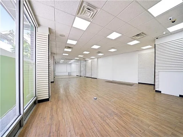 Studio, $7,500 — Photo 2