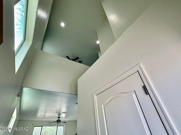 4th image of 5525 N Quiet Dream Ave