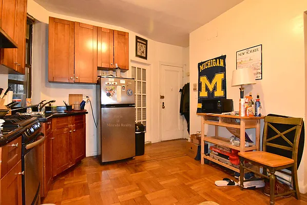 Rented by J Misrahi Realty Corp | media 2