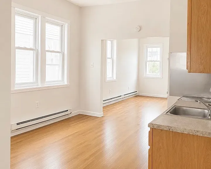57 E Runyon St #1L — Photo 7