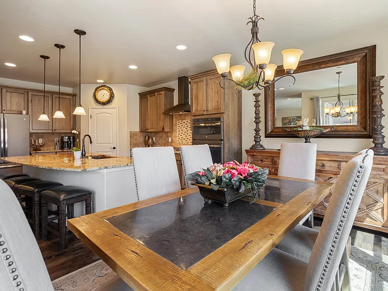 2156 Villa Creek Cir — Photo 11