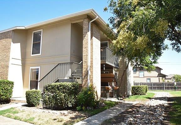 2nd image of 10616 Mellow Mdws APT 28C