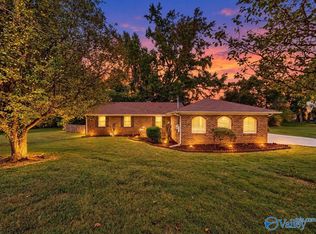 307 Big Oak Ln, Madison, AL 35758