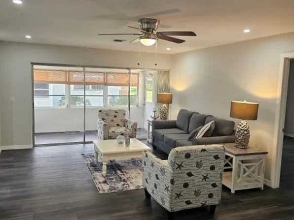 321 Colony Ln APT A, Fort Pierce, FL 34982