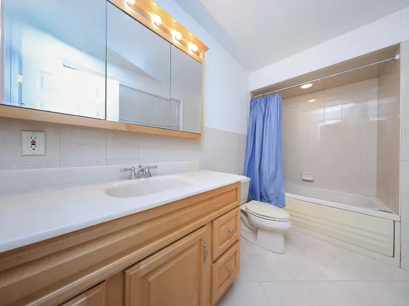 75-59 195th Street image 9 of 16