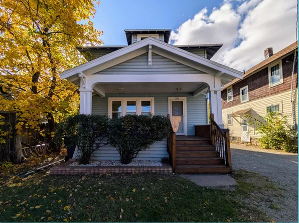 313 Nicolet Blvd, Neenah, WI 54956