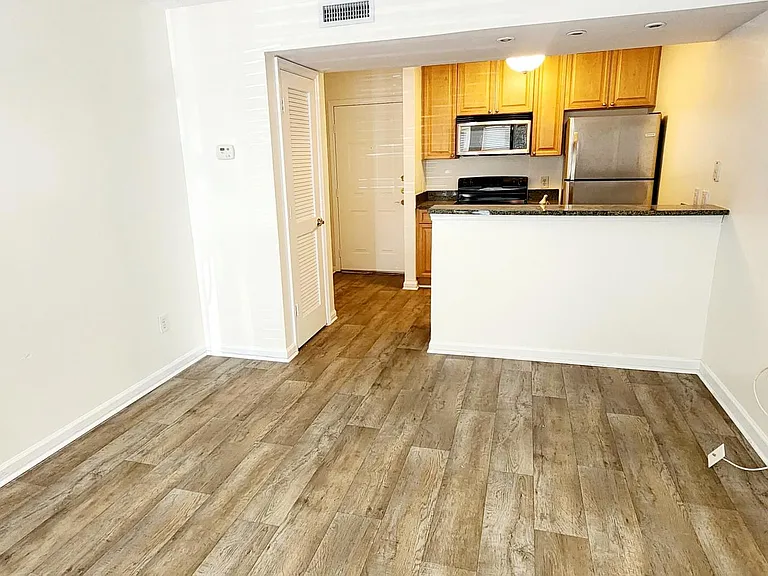 11901 4th St N #5112 — Photo 24