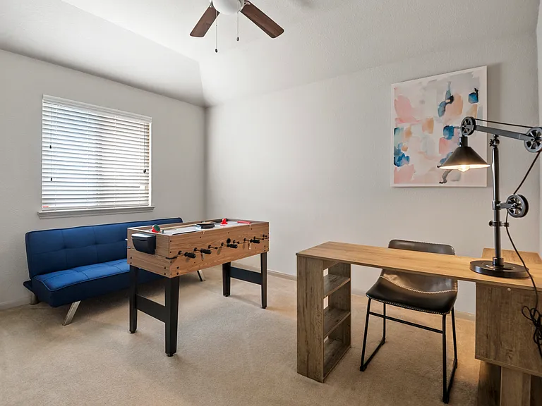 7015 Windy Run Ct — Photo 32