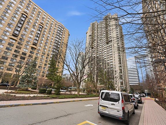 2nd image of 45 River Dr S APT 311