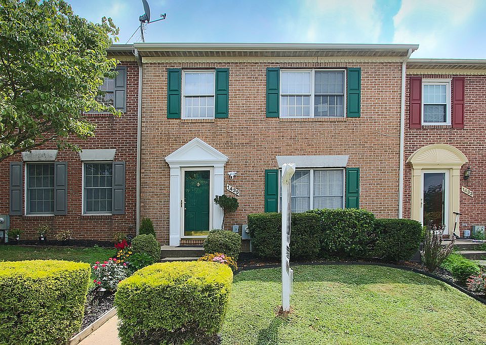 1st image of 1435 Valbrook Ct S