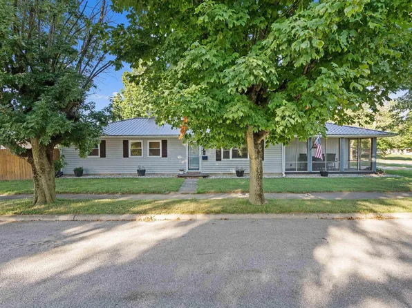 48 N Chestnut St, Peru, IN 46970