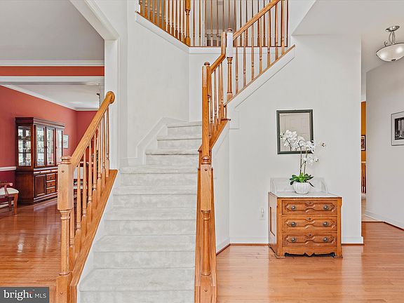 3rd image of 30997 Pine Tree Ct
