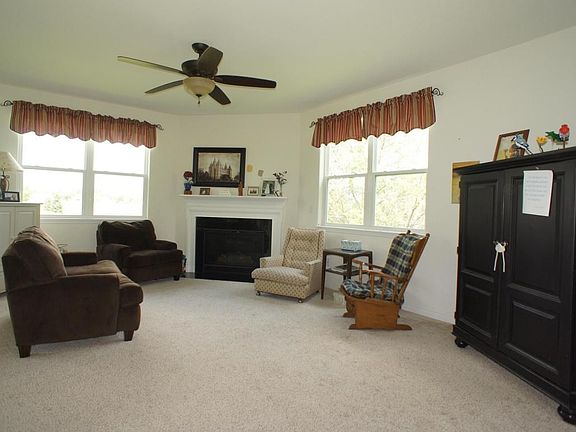Spacious Great Room