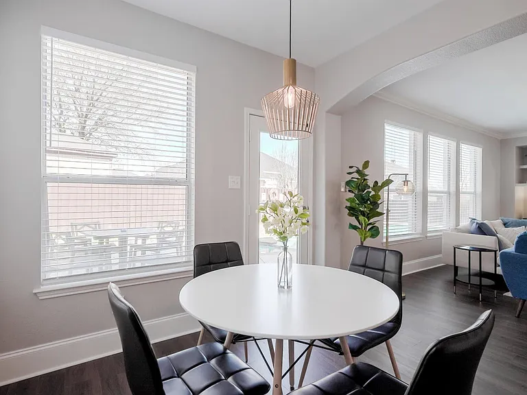 2808 Wales Ct — Photo 13
