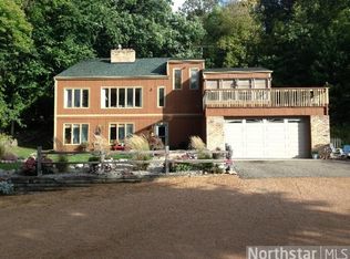 725 W 220th St, Jordan, MN 55352