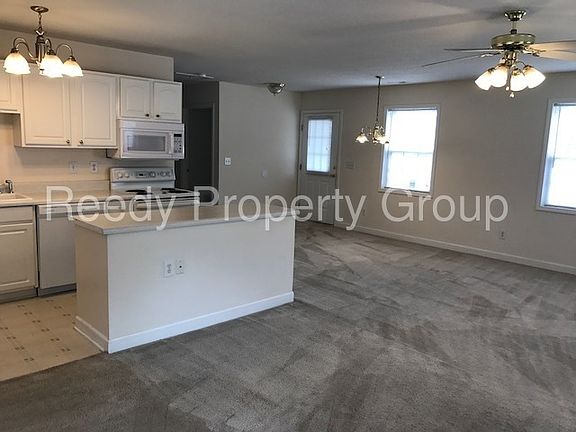 5th image of 18 Paris Creek Ct