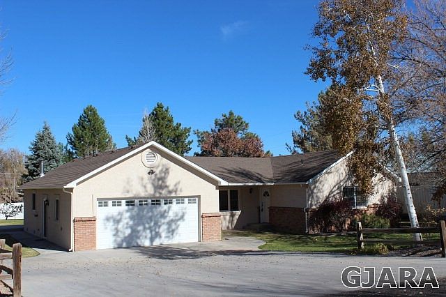1st image of 2640 Cottonwood Dr