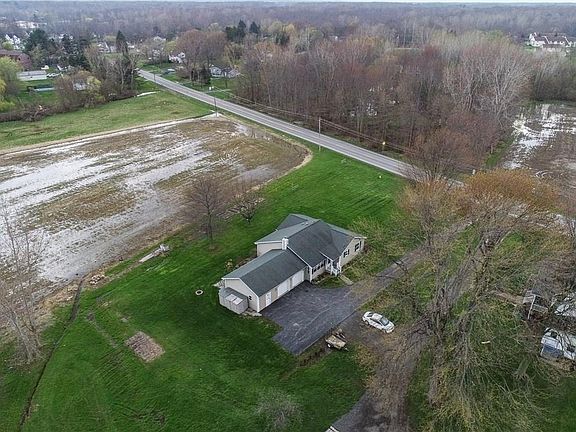 5th image of 1222 Lake Road East Frk