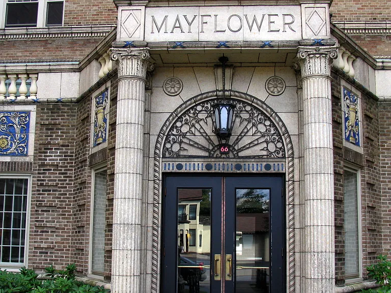 Mayflower Apartments — Photo 47