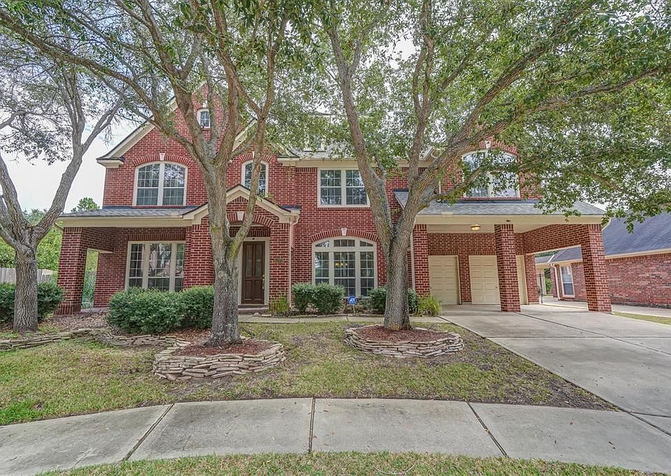 1st image of 5203 Summerhill Manor Ln