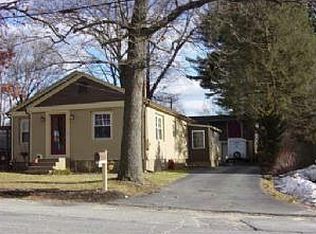 8 Florence St, Shrewsbury, MA 01545