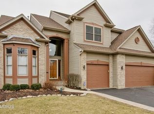 1421 Boulder Bluff Ln, Algonquin, IL 60102
