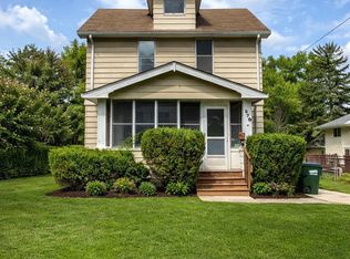 670 McKinley Ave, Bedford, OH