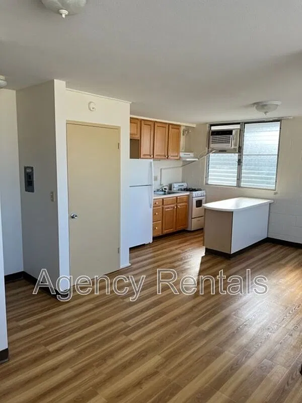 Studio, 1.0 bath, 400 sqft, $1,450 — Photo 3