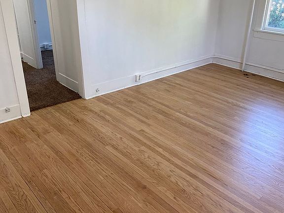 3rd image of 420 S 6th Ave APT 4