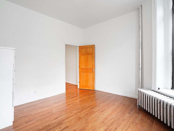 2nd image of 448 Saint Nicholas Ave Unit 1A