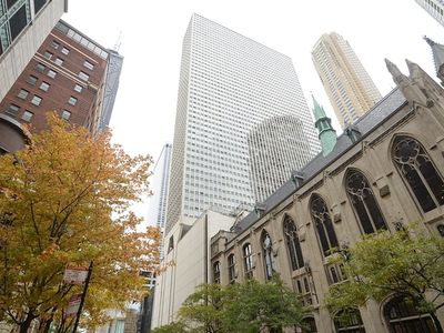 111 E Chestnut St #5200K, Chicago, IL, 60611