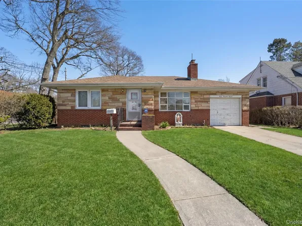 311 Cedar Street, South Hempstead, NY 11550