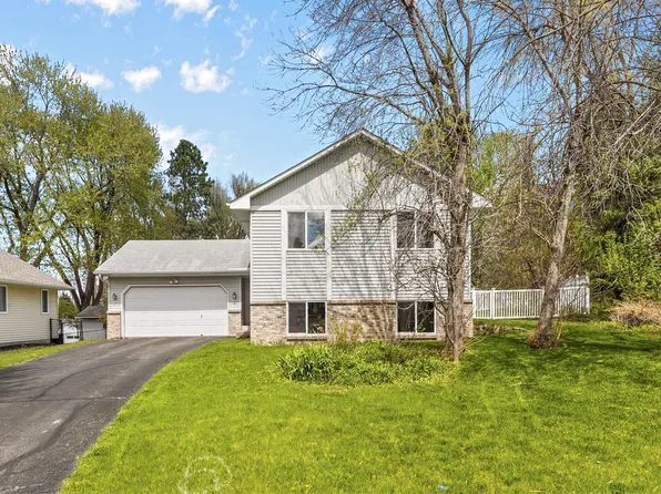1387 Clarence Ct, Saint Paul, MN 55106