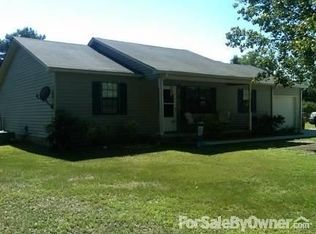1319 Sparkman St NW, Hartselle, AL 35640