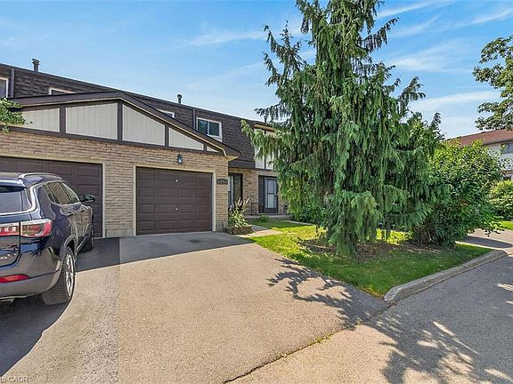 5th image of 300 Rexford Dr #24