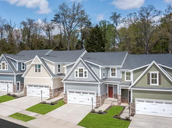 Lori Anne Ln, Ellicott City, MD 21042