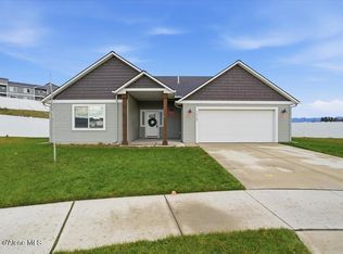 12726 N Cavanaugh Dr, Rathdrum, ID 83858