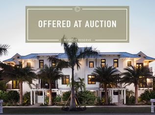 930 9th St S, Naples, FL 34102