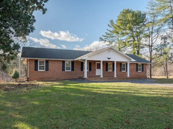 1608 Venture Blvd #1606, Bedford, VA 24523