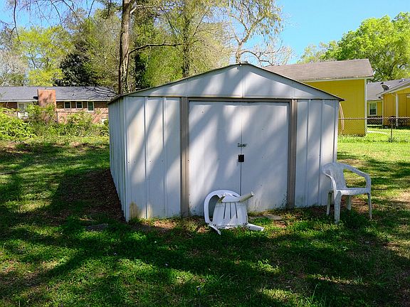 storage shed in the back yard