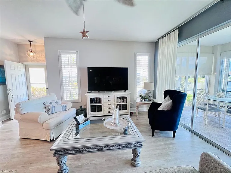 3250 W Crown Pointe Blvd #101 — Photo 11