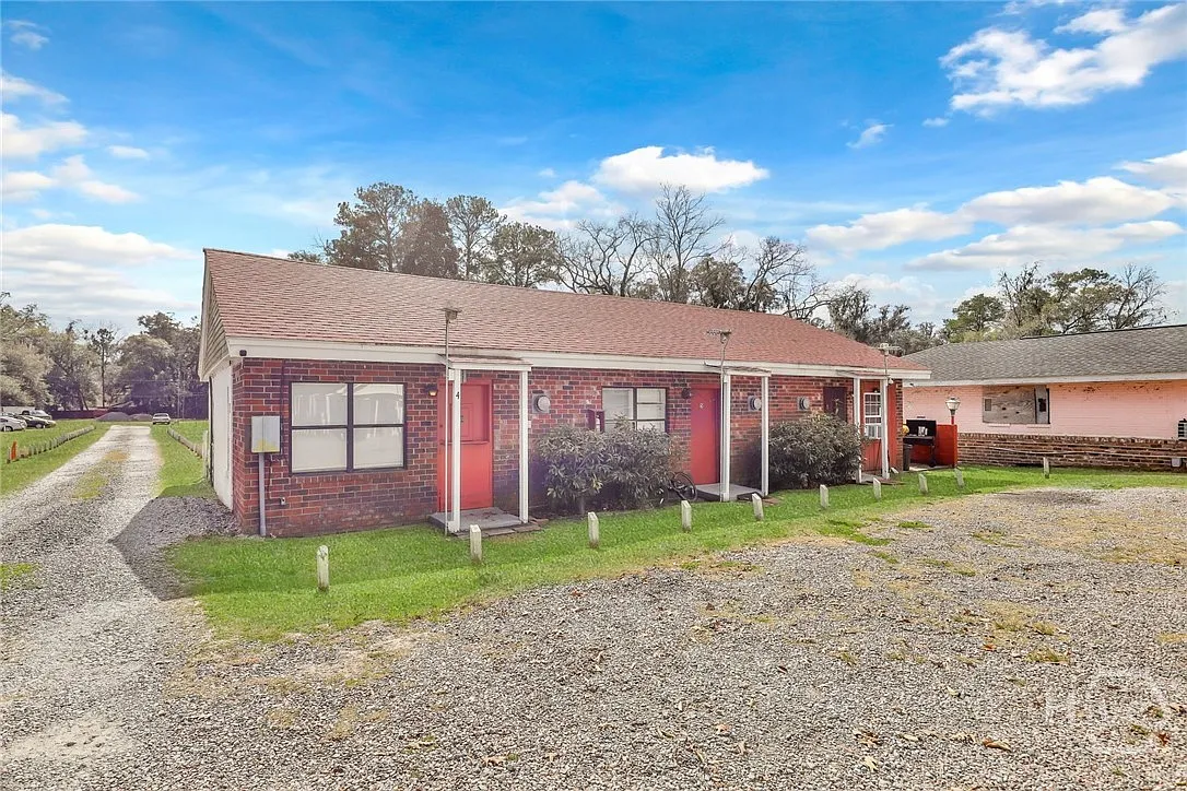 1 bed, 1.0 bath, 500 sqft, $1,200 — Photo 1